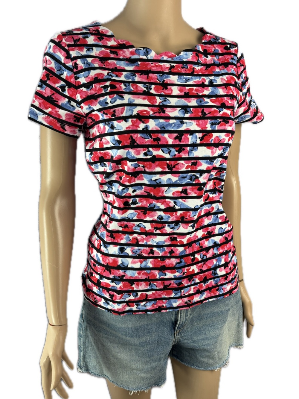 Scalloped boatneck neck 100% cotton stripe and abstract floral tee